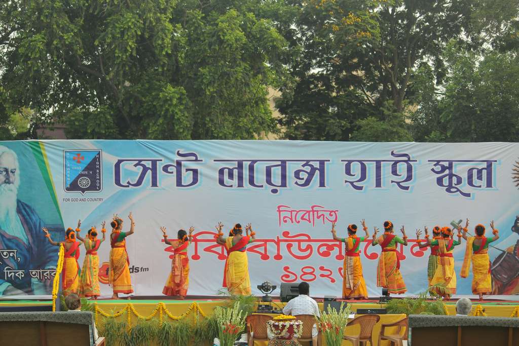 Robi - Baul - Mela on Wednesday 8th May 2019 at Aloysius Ground on the occasion of Rabindra Jayanti